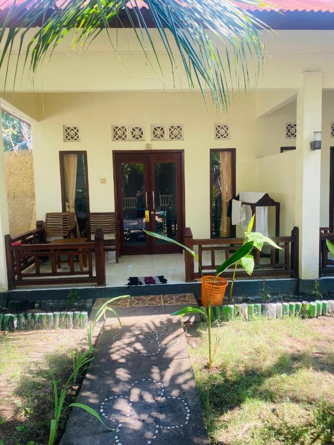 Oktavia Bungalows Gili Air Exterior foto