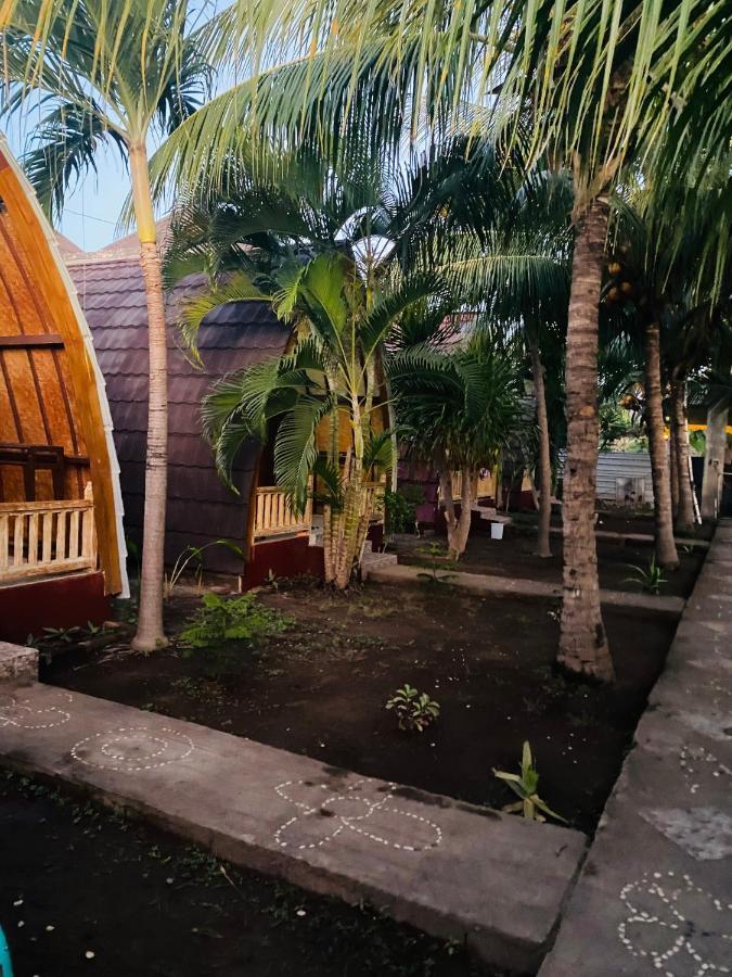 Oktavia Bungalows Gili Air Exterior foto